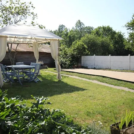 Des Roses, 30mins Puy Du Fou * Saint-Jouin-de-Milly