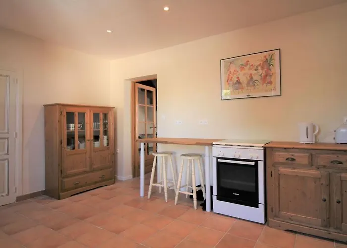 Casa de Férias Des Roses, 30mins Puy Du Fou