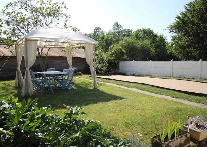 Des Roses, 30mins Puy Du Fou * Saint-Jouin-de-Milly