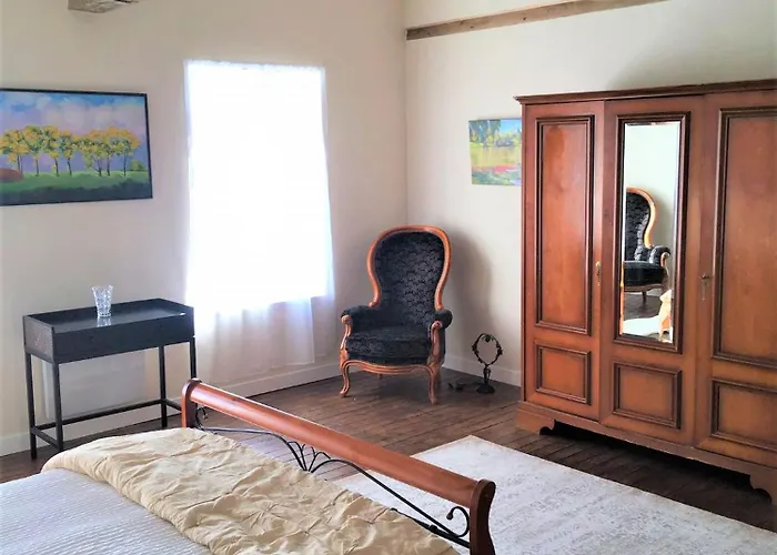 Casa de Férias Des Roses, 30mins Puy Du Fou *